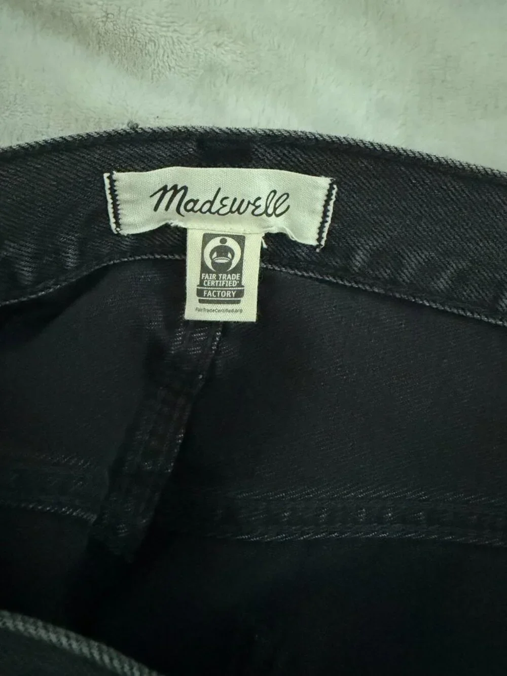 Madewell Rigid Denim Black Jean Mini Skirt - Size 31